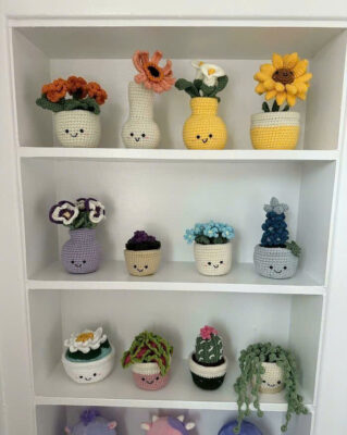 Hoa len handmade